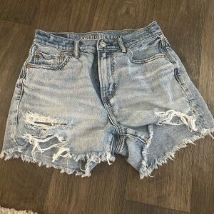 American Eagle shorts!